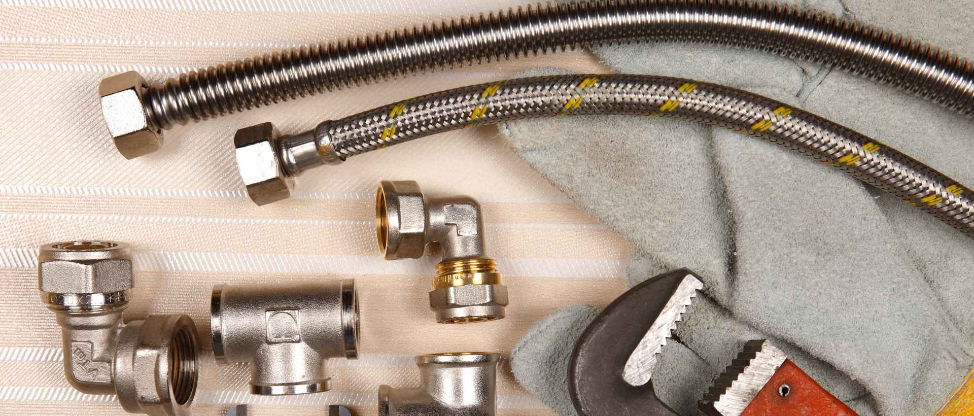 Emergency plumbers TW3
