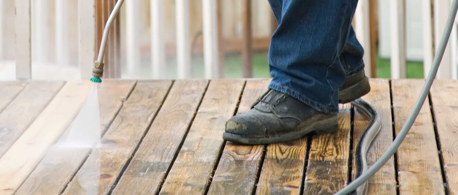 patio cleaning TW3